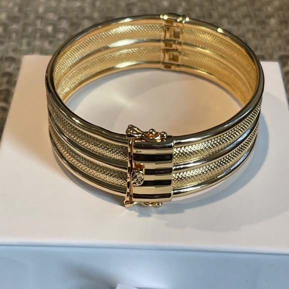 Adina Eden Solid Double Row Indented Bangle Bracelet, Gold - NWT - Picture 2 of 5